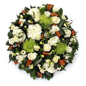 White and Green Posy Pad