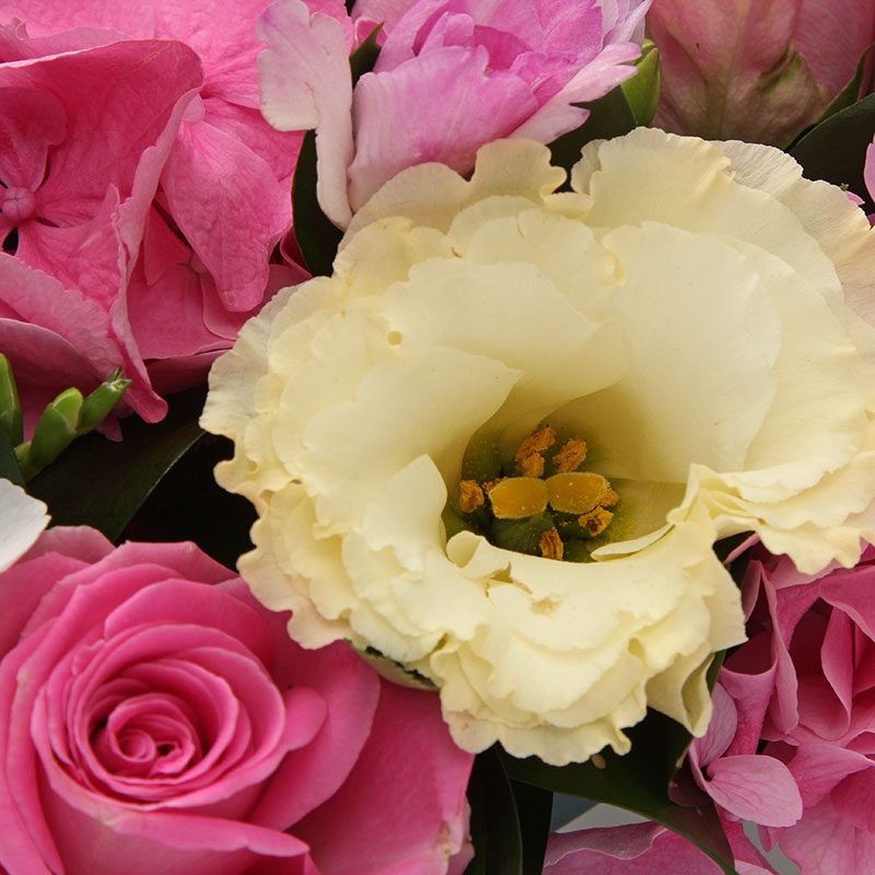 Pink and White Wreath