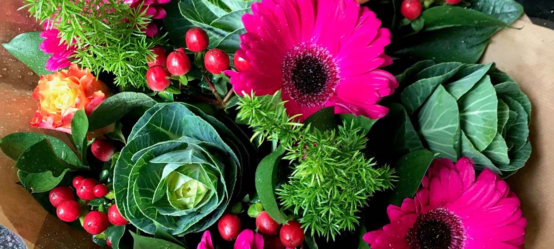 Cheltenham Florist The Flower Man Specialising In Hand Tied Bouquets Funeral Tributes And Wedding Flowers